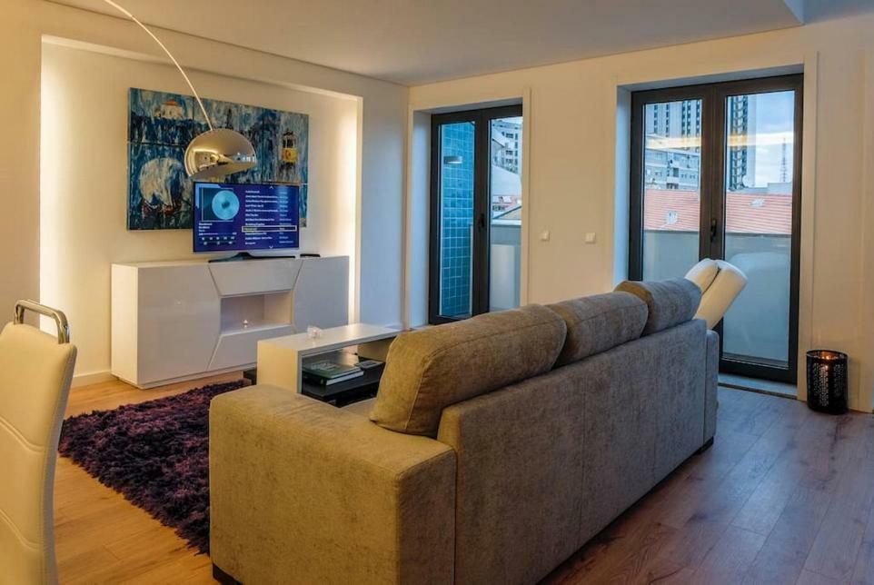 Stylish Duplex Downtown Apartment ポルト エクステリア 写真